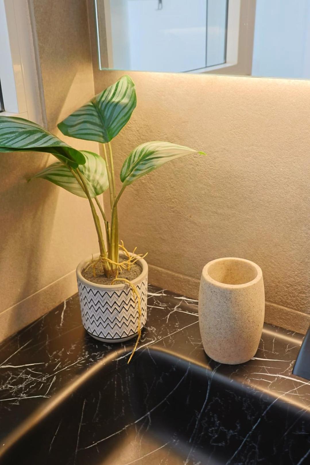 Apartamento Con Vistas Al Mar Cerca Del Puerto 베날마데나코스타 외부 사진