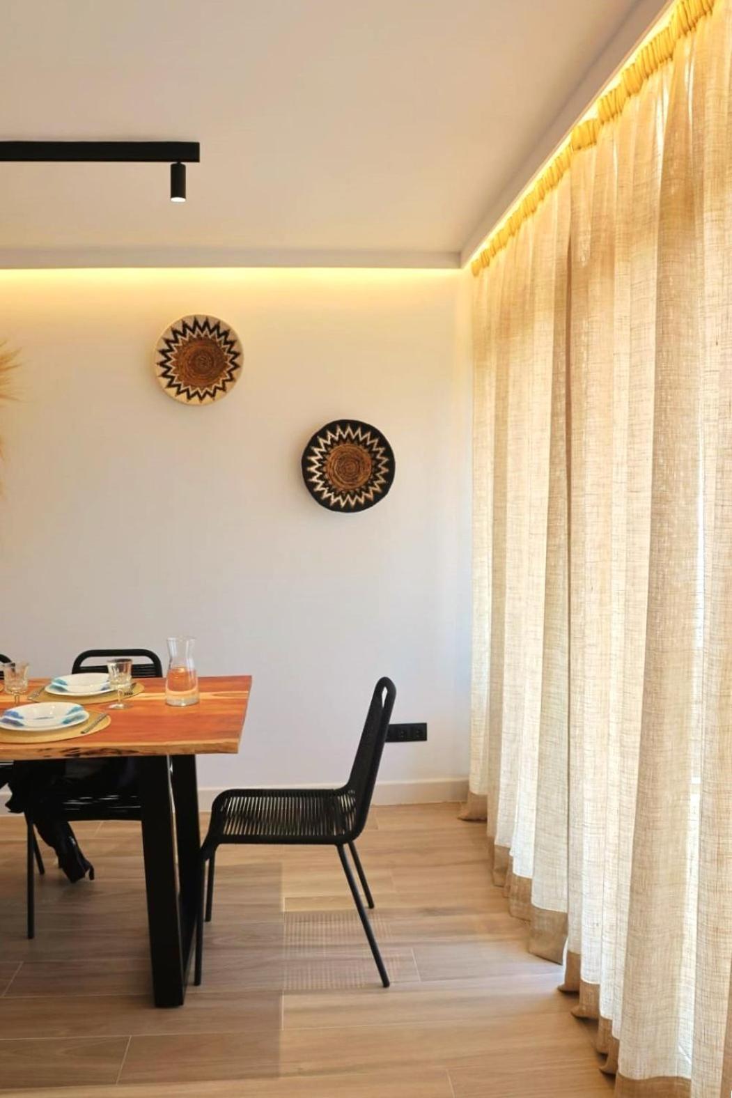 Apartamento Con Vistas Al Mar Cerca Del Puerto 베날마데나코스타 외부 사진